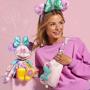 Disney MMMA April Release It’s a Small World Ears Headband NEW